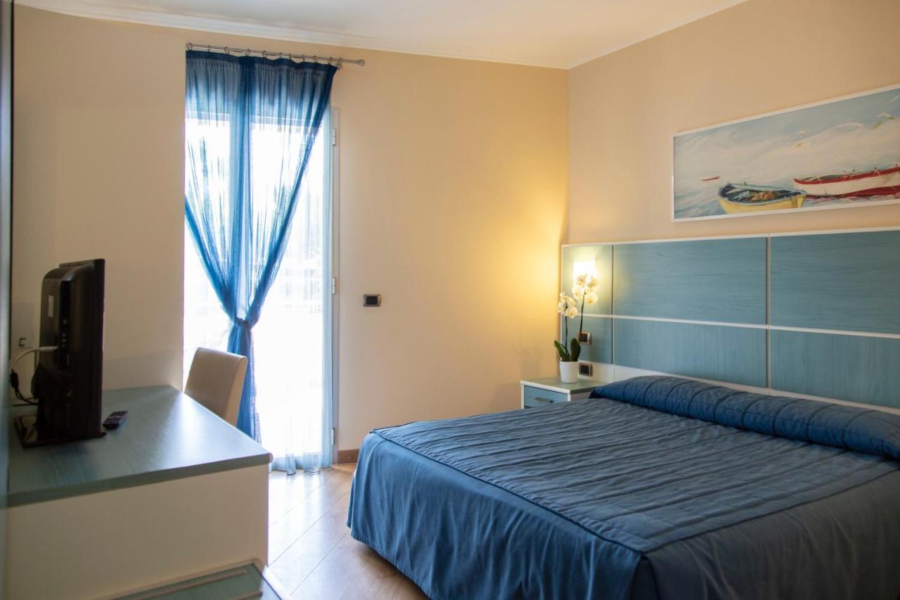 Residenza Del Mare 호텔 산티시도로 외부 사진